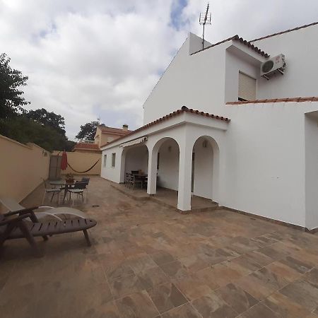 Villa Oasis De Paz En El Campo De Gibraltar Los Barrios Esterno foto