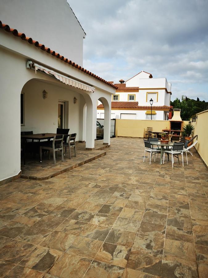 Villa Oasis De Paz En El Campo De Gibraltar Los Barrios Esterno foto